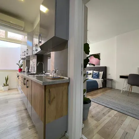 Myslym Shyri's Apart Otel